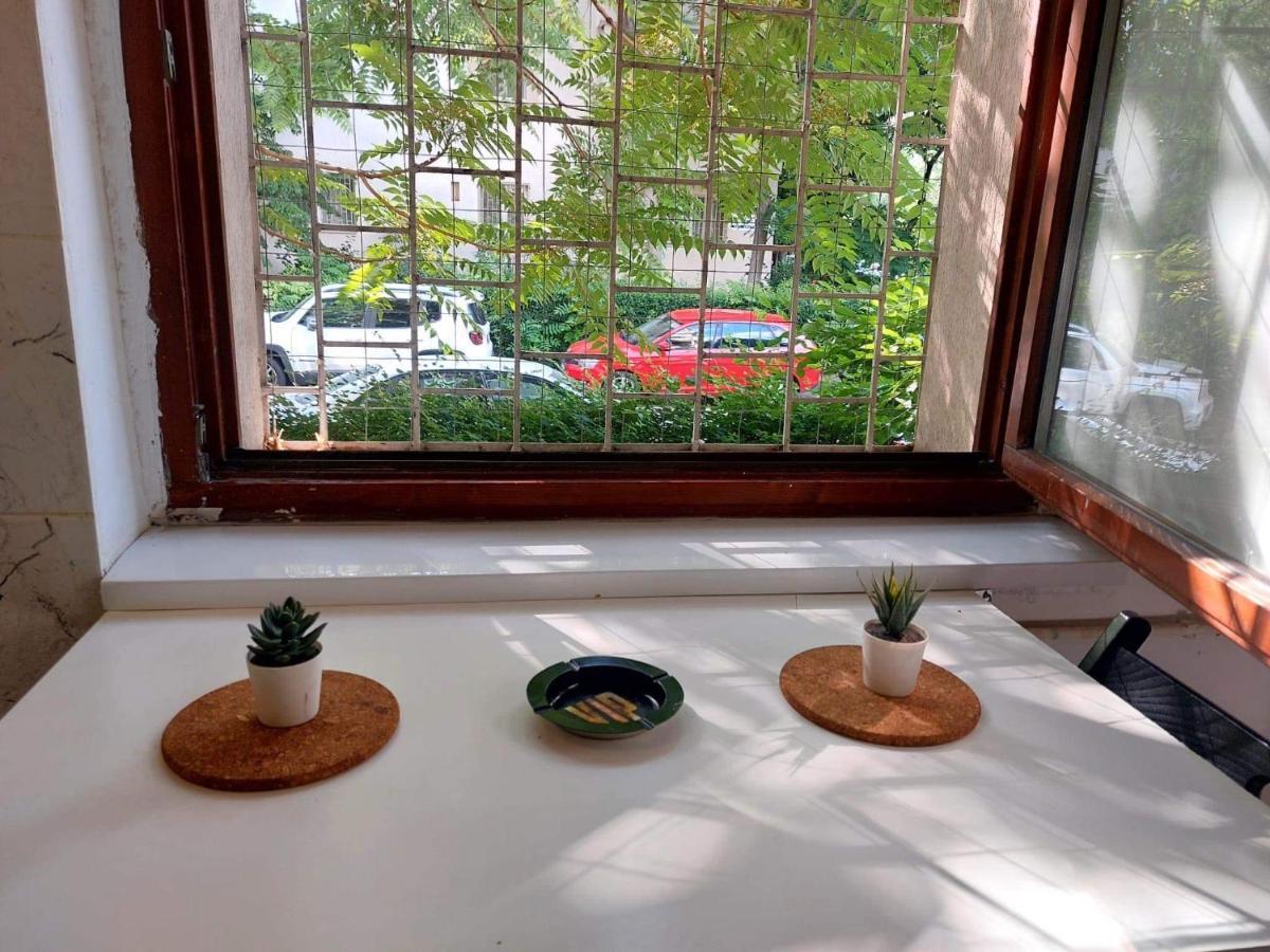 Huge 3 Room Apartament In City Center! Βουκουρέστι Εξωτερικό φωτογραφία